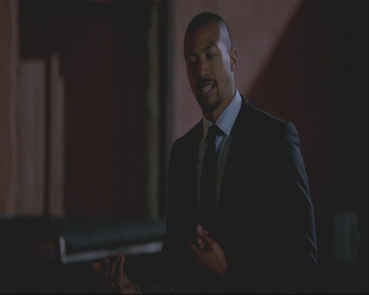 VampireDiariesWorld-dot-org_TheOriginals1x20ACloserWalkWithThee-deletedscene0087.jpg