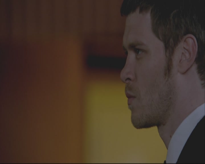 VampireDiariesWorld-dot-org_TheOriginals1x20ACloserWalkWithThee-deletedscene0089.jpg