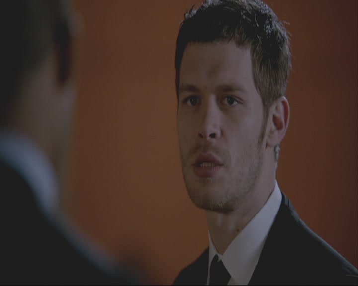 VampireDiariesWorld-dot-org_TheOriginals1x20ACloserWalkWithThee-deletedscene0158.jpg