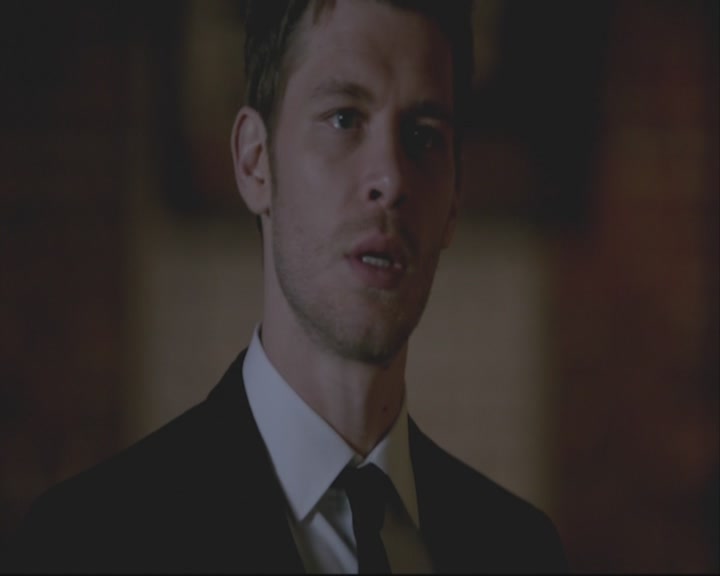 VampireDiariesWorld-dot-org_TheOriginals1x20ACloserWalkWithThee-deletedscene0220.jpg