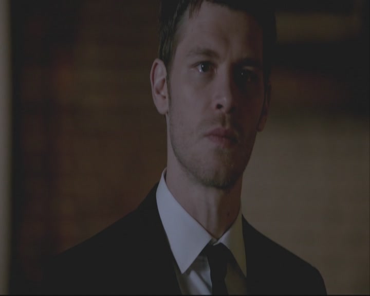 VampireDiariesWorld-dot-org_TheOriginals1x20ACloserWalkWithThee-deletedscene0223.jpg