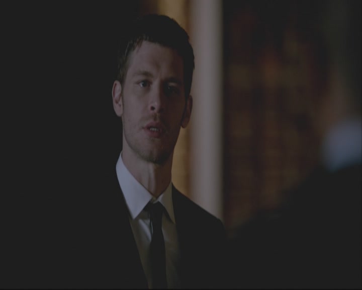 VampireDiariesWorld-dot-org_TheOriginals1x20ACloserWalkWithThee-deletedscene0227.jpg