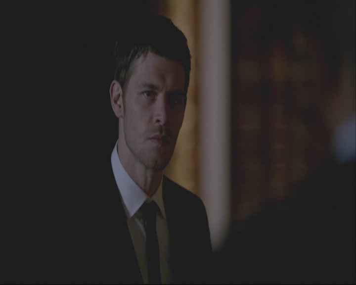 VampireDiariesWorld-dot-org_TheOriginals1x20ACloserWalkWithThee-deletedscene0228.jpg