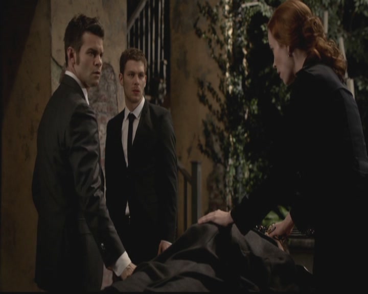 VampireDiariesWorld-dot-org_TheOriginals1x20ACloserWalkWithThee1515.jpg