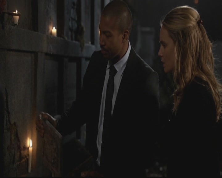 VampireDiariesWorld-dot-org_TheOriginals1x20ACloserWalkWithThee1797.jpg