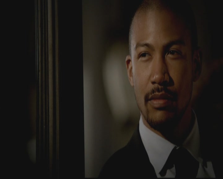 VampireDiariesWorld-dot-org_TheOriginals1x20ACloserWalkWithThee1938.jpg