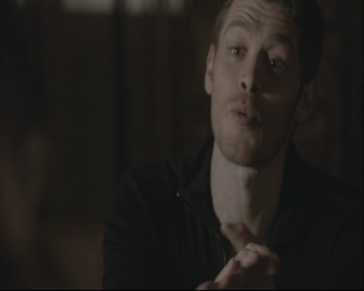 VampireDiariesWorld-dot-org_TheOriginals1x21TheBattleOfNewOrleans-deletedscene0091.jpg