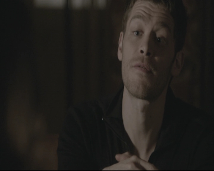 VampireDiariesWorld-dot-org_TheOriginals1x21TheBattleOfNewOrleans-deletedscene0093.jpg