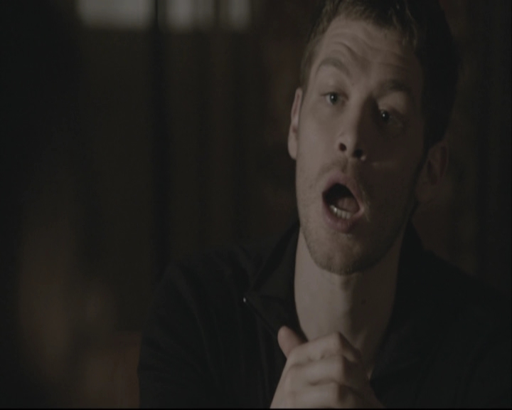 VampireDiariesWorld-dot-org_TheOriginals1x21TheBattleOfNewOrleans-deletedscene0094.jpg