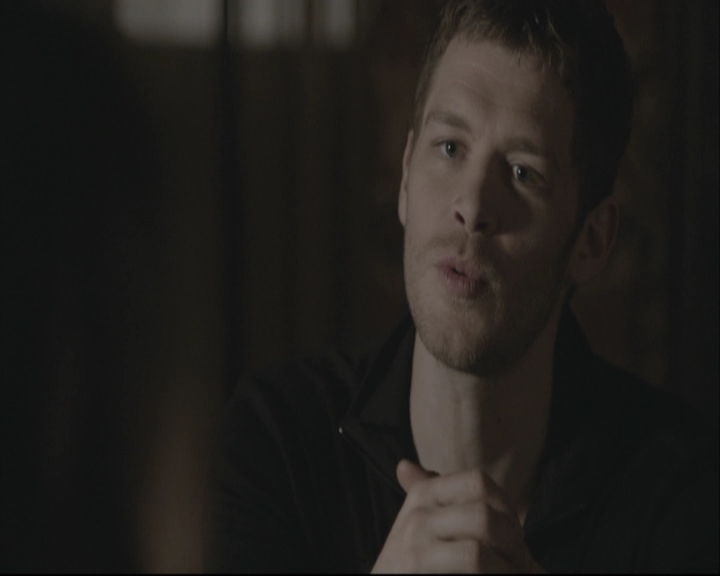 VampireDiariesWorld-dot-org_TheOriginals1x21TheBattleOfNewOrleans-deletedscene0100.jpg