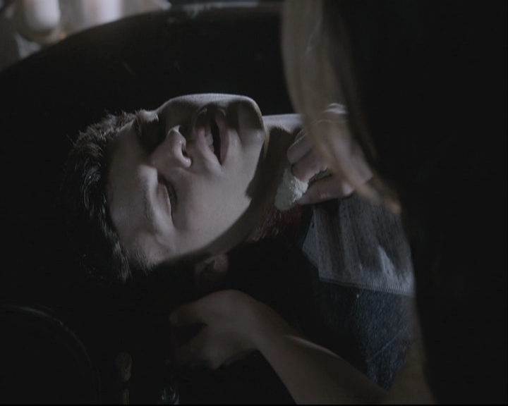 VampireDiariesWorld-dot-org_TheOriginals1x21TheBattleOfNewOrleans-deletedscene0114.jpg