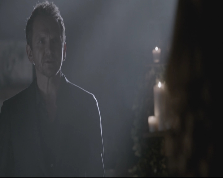 VampireDiariesWorld-dot-org_TheOriginals1x21TheBattleOfNewOrleans-deletedscene0168.jpg