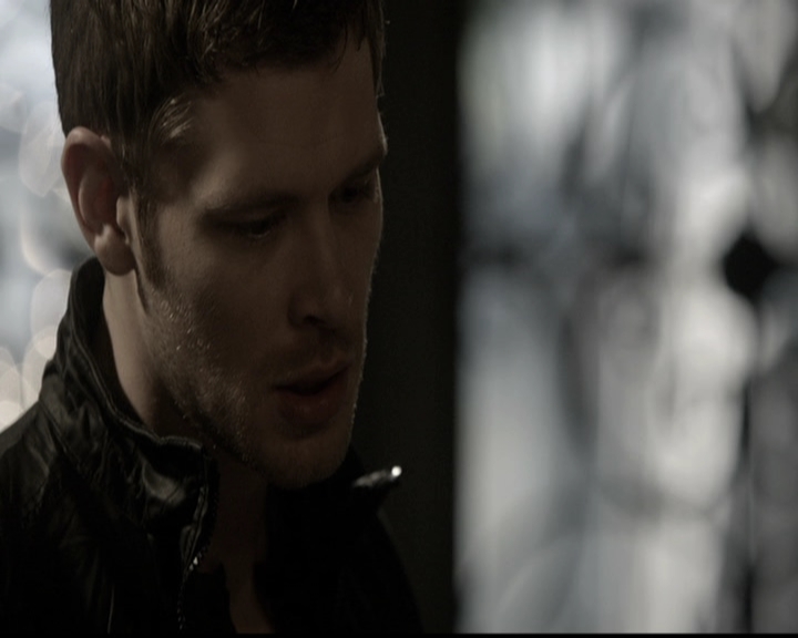 VampireDiariesWorld-dot-org_TheOriginals1x21TheBattleOfNewOrleans0234.jpg