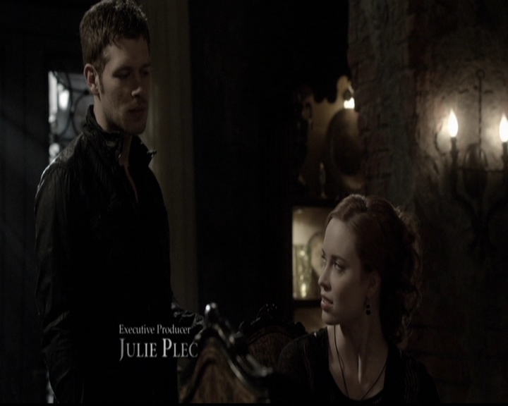 VampireDiariesWorld-dot-org_TheOriginals1x21TheBattleOfNewOrleans0238.jpg