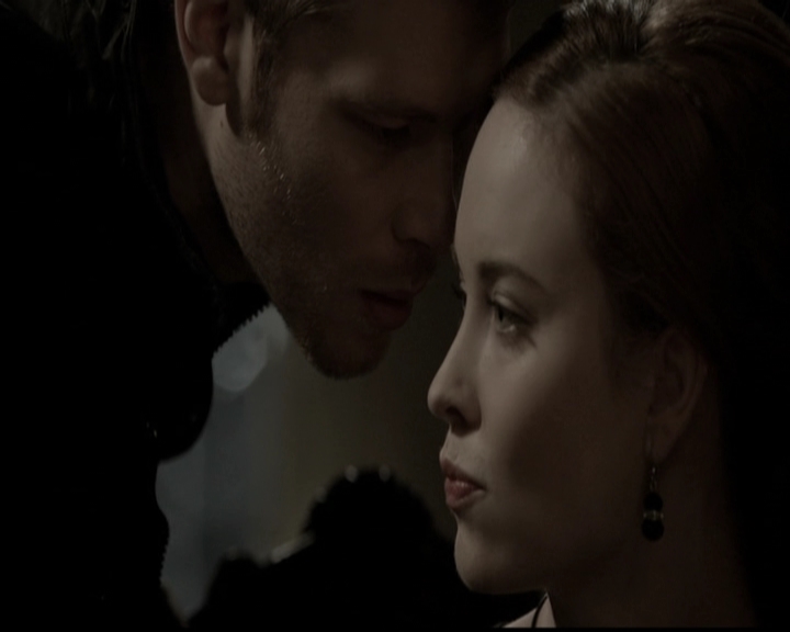 VampireDiariesWorld-dot-org_TheOriginals1x21TheBattleOfNewOrleans0246.jpg