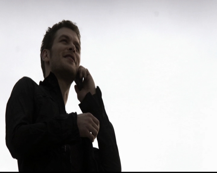 VampireDiariesWorld-dot-org_TheOriginals1x21TheBattleOfNewOrleans0527.jpg