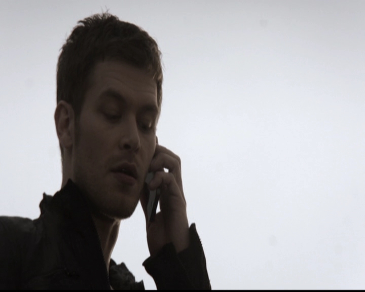 VampireDiariesWorld-dot-org_TheOriginals1x21TheBattleOfNewOrleans0549.jpg