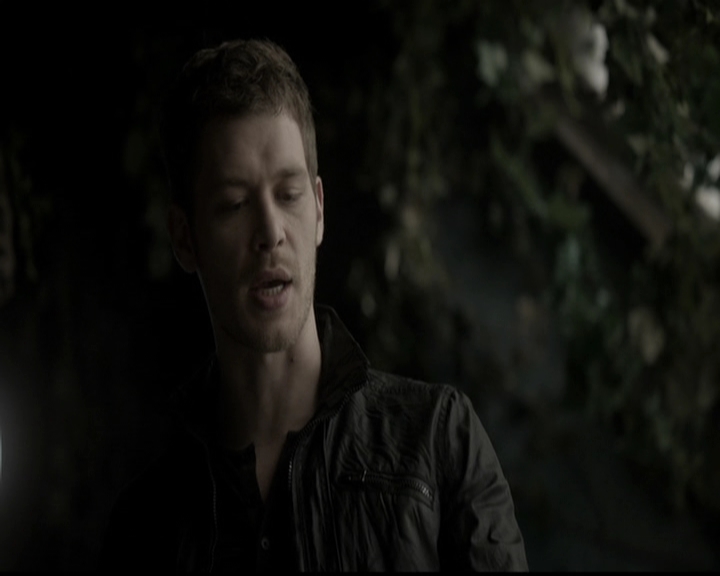 VampireDiariesWorld-dot-org_TheOriginals1x21TheBattleOfNewOrleans0601.jpg