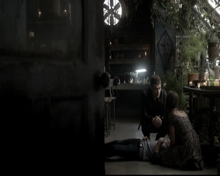 VampireDiariesWorld-dot-org_TheOriginals1x21TheBattleOfNewOrleans0605.jpg