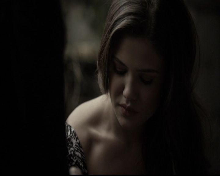 VampireDiariesWorld-dot-org_TheOriginals1x21TheBattleOfNewOrleans0610.jpg