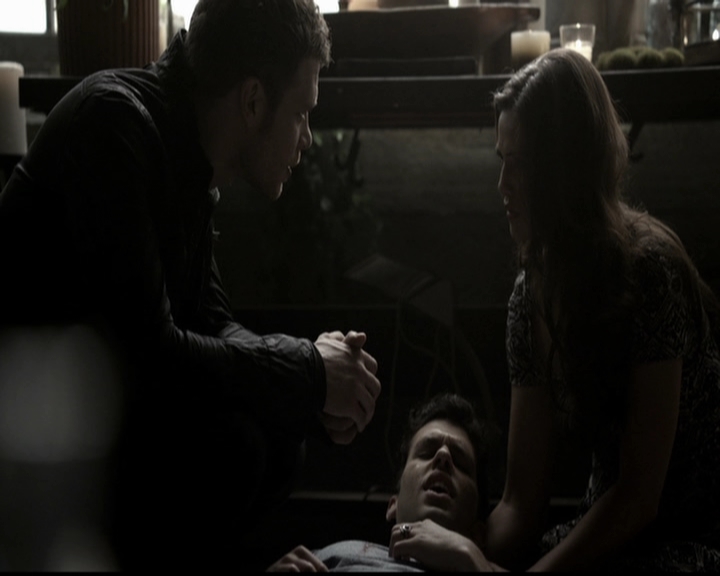 VampireDiariesWorld-dot-org_TheOriginals1x21TheBattleOfNewOrleans0618.jpg