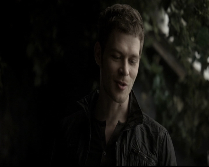 VampireDiariesWorld-dot-org_TheOriginals1x21TheBattleOfNewOrleans0633.jpg