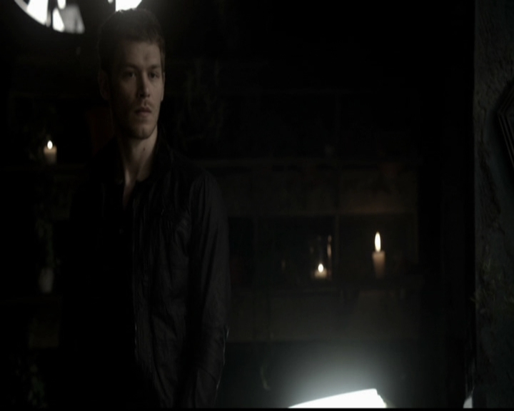 VampireDiariesWorld-dot-org_TheOriginals1x21TheBattleOfNewOrleans0638.jpg