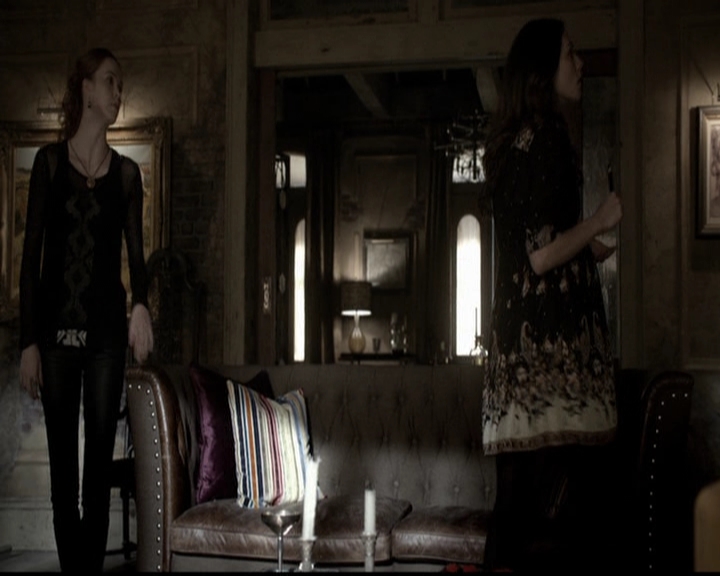 VampireDiariesWorld-dot-org_TheOriginals1x21TheBattleOfNewOrleans0801.jpg