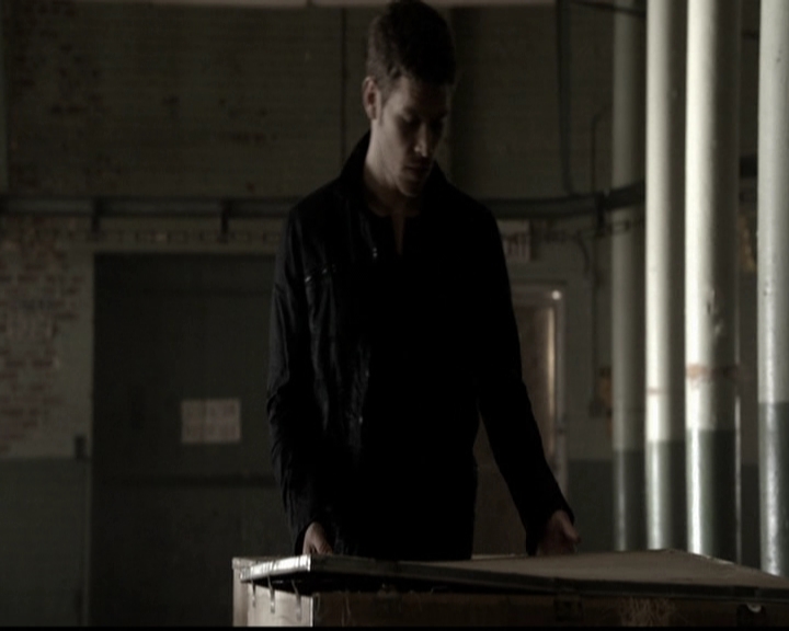 VampireDiariesWorld-dot-org_TheOriginals1x21TheBattleOfNewOrleans0885.jpg