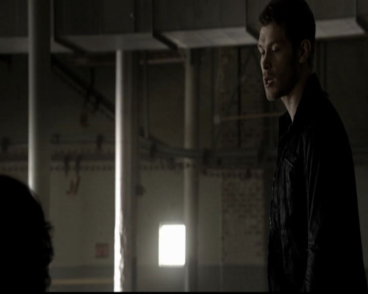 VampireDiariesWorld-dot-org_TheOriginals1x21TheBattleOfNewOrleans0893.jpg