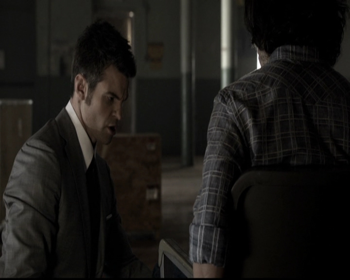 VampireDiariesWorld-dot-org_TheOriginals1x21TheBattleOfNewOrleans0906.jpg