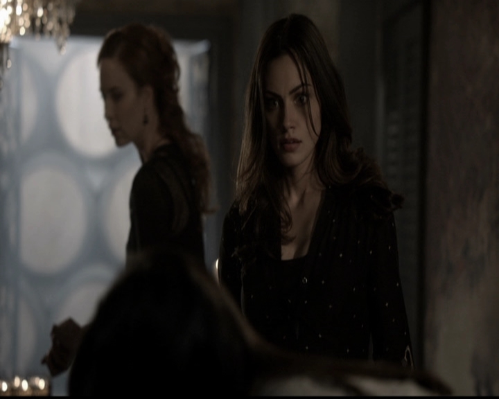 VampireDiariesWorld-dot-org_TheOriginals1x21TheBattleOfNewOrleans1637.jpg