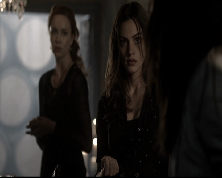 VampireDiariesWorld-dot-org_TheOriginals1x21TheBattleOfNewOrleans1639.jpg