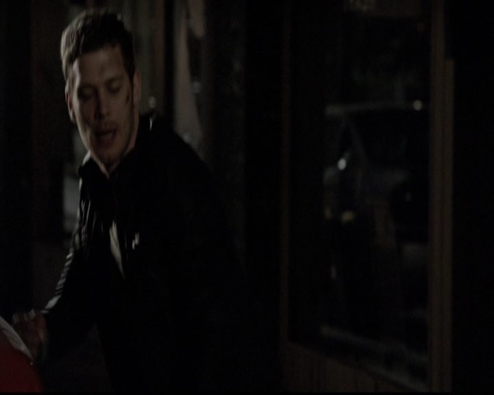 VampireDiariesWorld-dot-org_TheOriginals1x21TheBattleOfNewOrleans1680.jpg