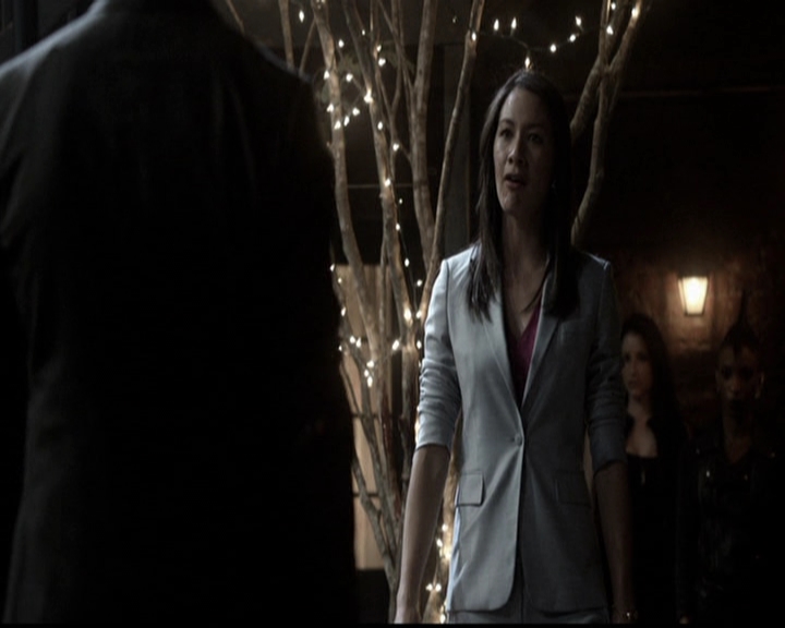 VampireDiariesWorld-dot-org_TheOriginals1x21TheBattleOfNewOrleans1803.jpg