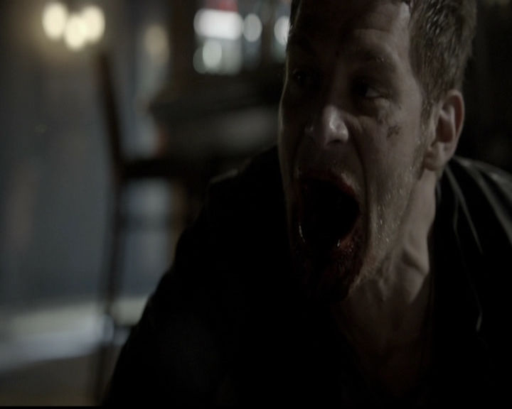 VampireDiariesWorld-dot-org_TheOriginals1x21TheBattleOfNewOrleans1849.jpg