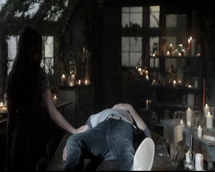 VampireDiariesWorld-dot-org_TheOriginals1x21TheBattleOfNewOrleans2051.jpg