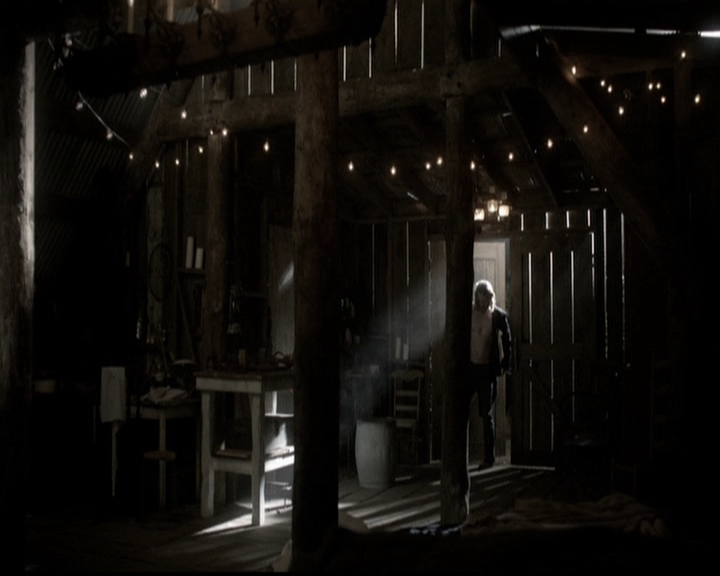 VampireDiariesWorld-dot-org_TheOriginals1x21TheBattleOfNewOrleans2066.jpg