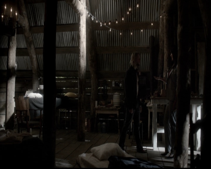 VampireDiariesWorld-dot-org_TheOriginals1x21TheBattleOfNewOrleans2150.jpg