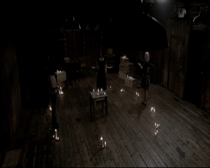 VampireDiariesWorld-dot-org_TheOriginals1x22FromACradleToAGrave-deletedscene0369.jpg