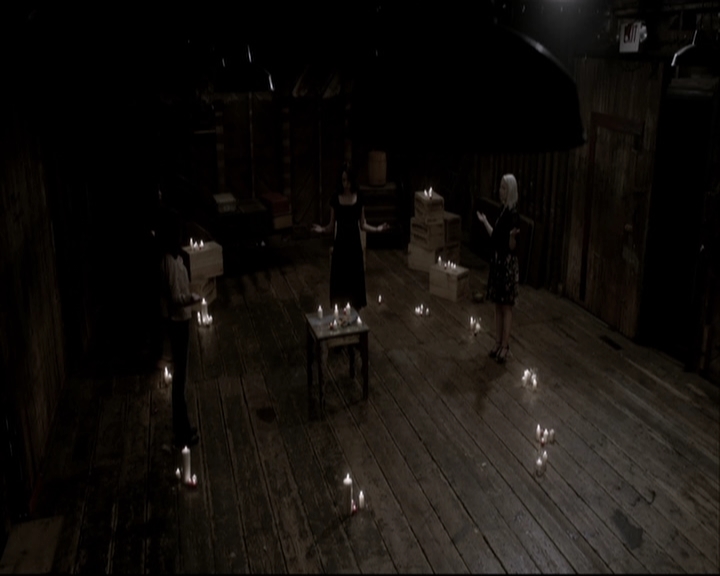 VampireDiariesWorld-dot-org_TheOriginals1x22FromACradleToAGrave-deletedscene0370.jpg