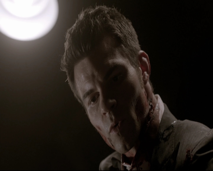 VampireDiariesWorld-dot-org_TheOriginals1x22FromACradleToAGrave-deletedscene0380.jpg