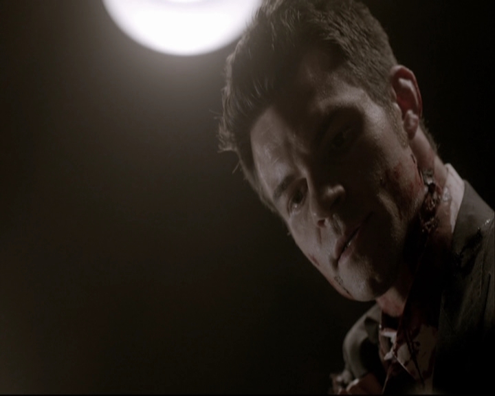 VampireDiariesWorld-dot-org_TheOriginals1x22FromACradleToAGrave-deletedscene0383.jpg