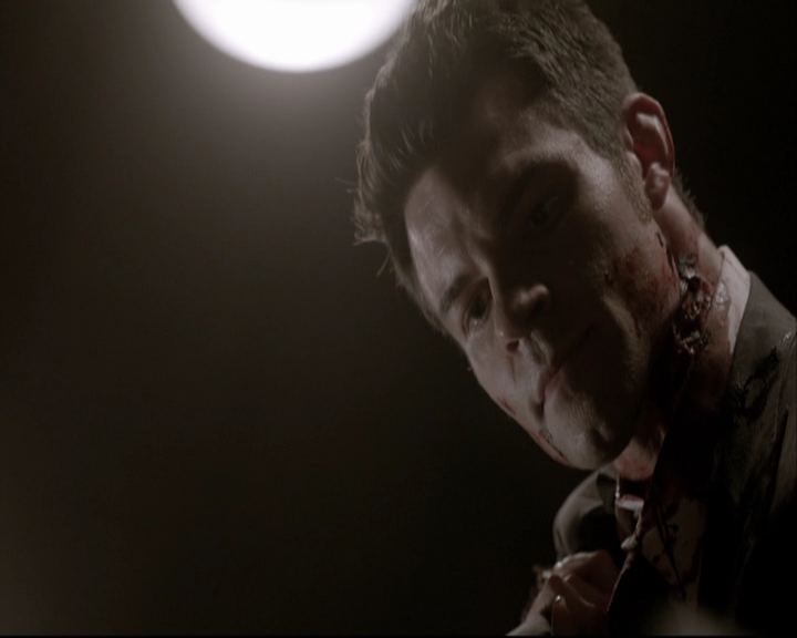 VampireDiariesWorld-dot-org_TheOriginals1x22FromACradleToAGrave-deletedscene0384.jpg