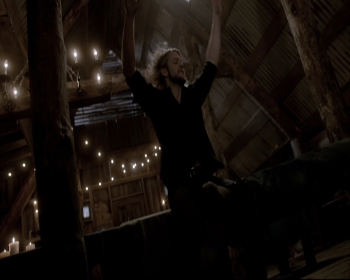 VampireDiariesWorld-dot-org_TheOriginals1x22FromACradleToAGrave-deletedscene0394.jpg