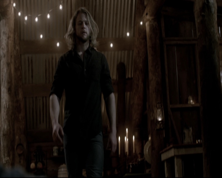 VampireDiariesWorld-dot-org_TheOriginals1x22FromACradleToAGrave-deletedscene0402.jpg