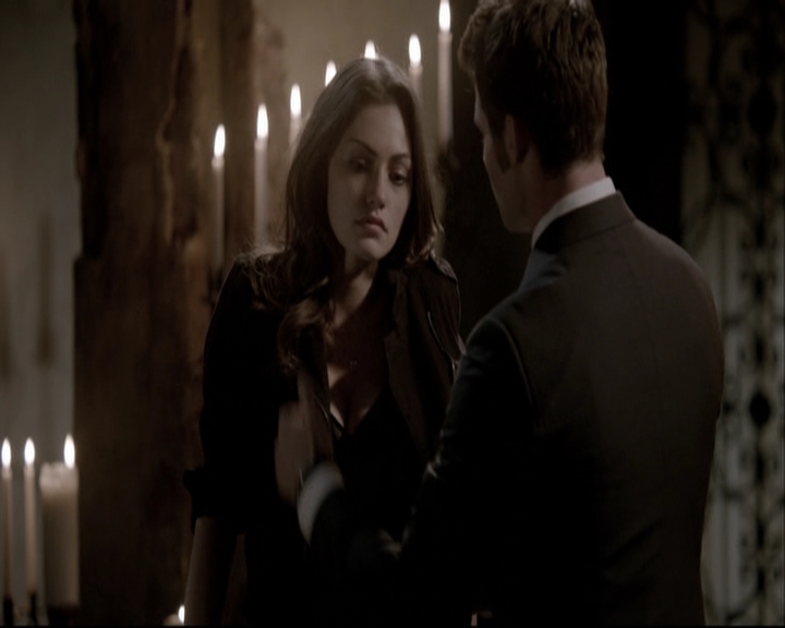 VampireDiariesWorld-dot-org_TheOriginals1x22FromACradleToAGrave-deletedscene0512.jpg