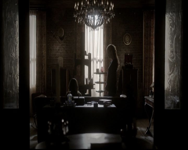VampireDiariesWorld-dot-org_TheOriginals1x22FromACradleToAGrave0828.jpg