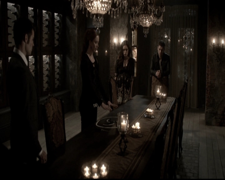 VampireDiariesWorld-dot-org_TheOriginals1x22FromACradleToAGrave1366.jpg