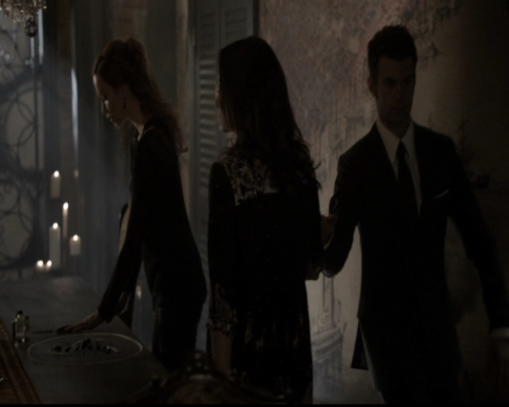 VampireDiariesWorld-dot-org_TheOriginals1x22FromACradleToAGrave1381.jpg